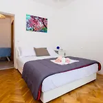 Iva Brstilo Apartman *