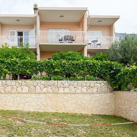 Iva Brstilo Apartament *