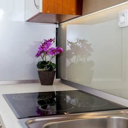 Iva Brstilo Apartament Omiš