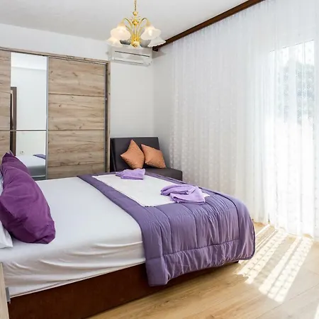 Apartamento Iva Brstilo *