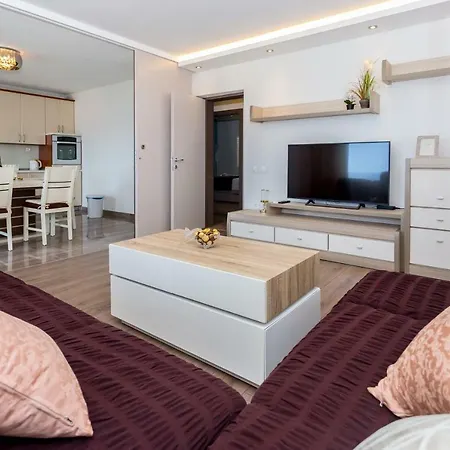 Iva Brstilo Apartamento Omiš