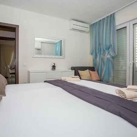Iva Brstilo Apartament Omiš