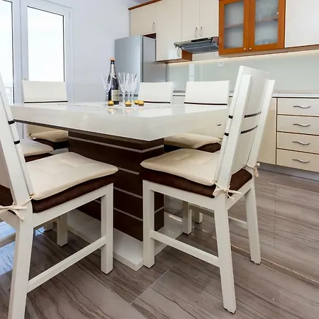 Iva Brstilo Apartament *