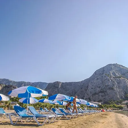 Iva Brstilo Omiš