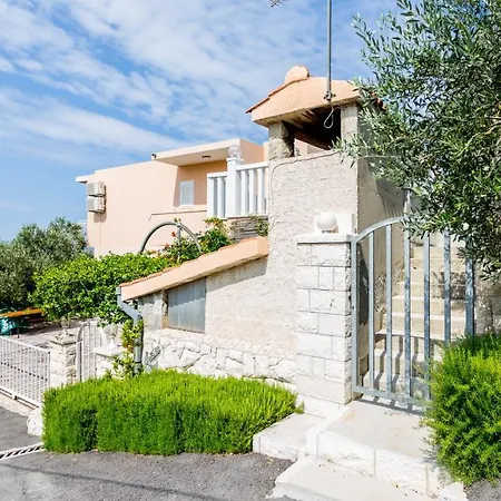 Apartament Iva Brstilo